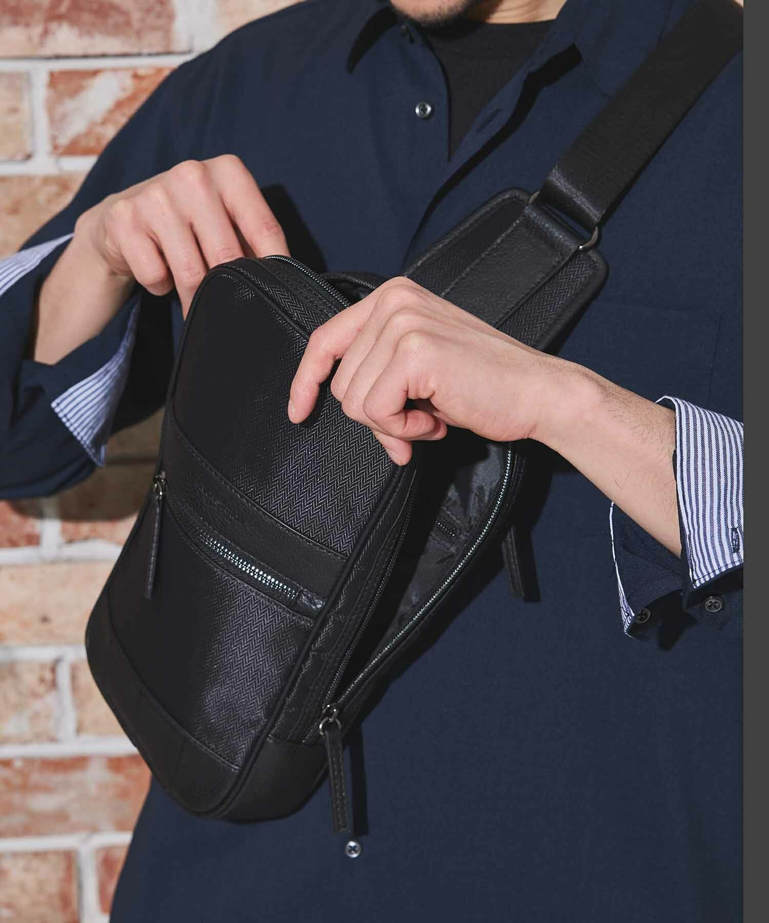 ボディバッグ｜メンズファッション通販 MEN'S BIGI ONLINE STORE