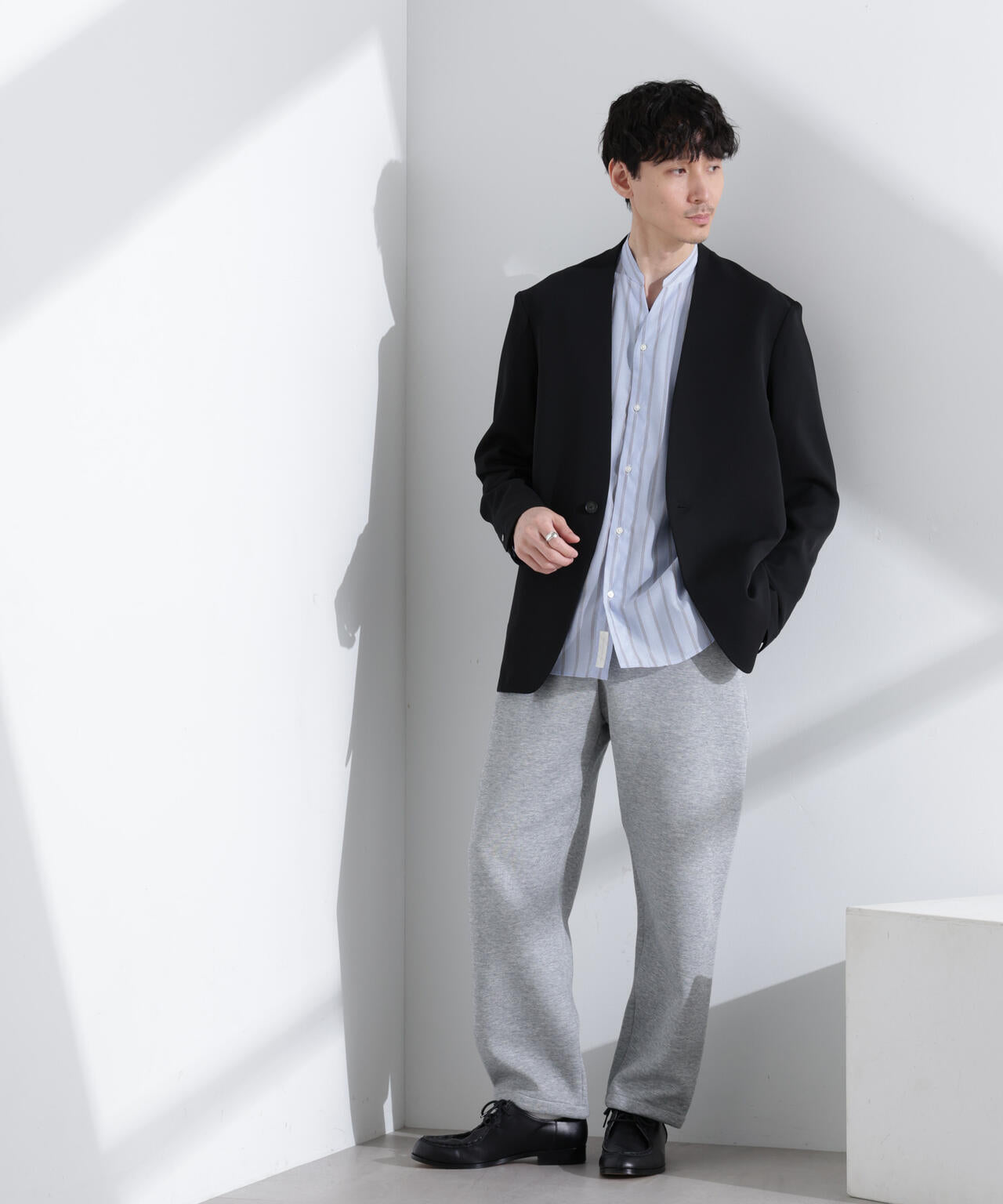 Epoche ノーカラージャケット