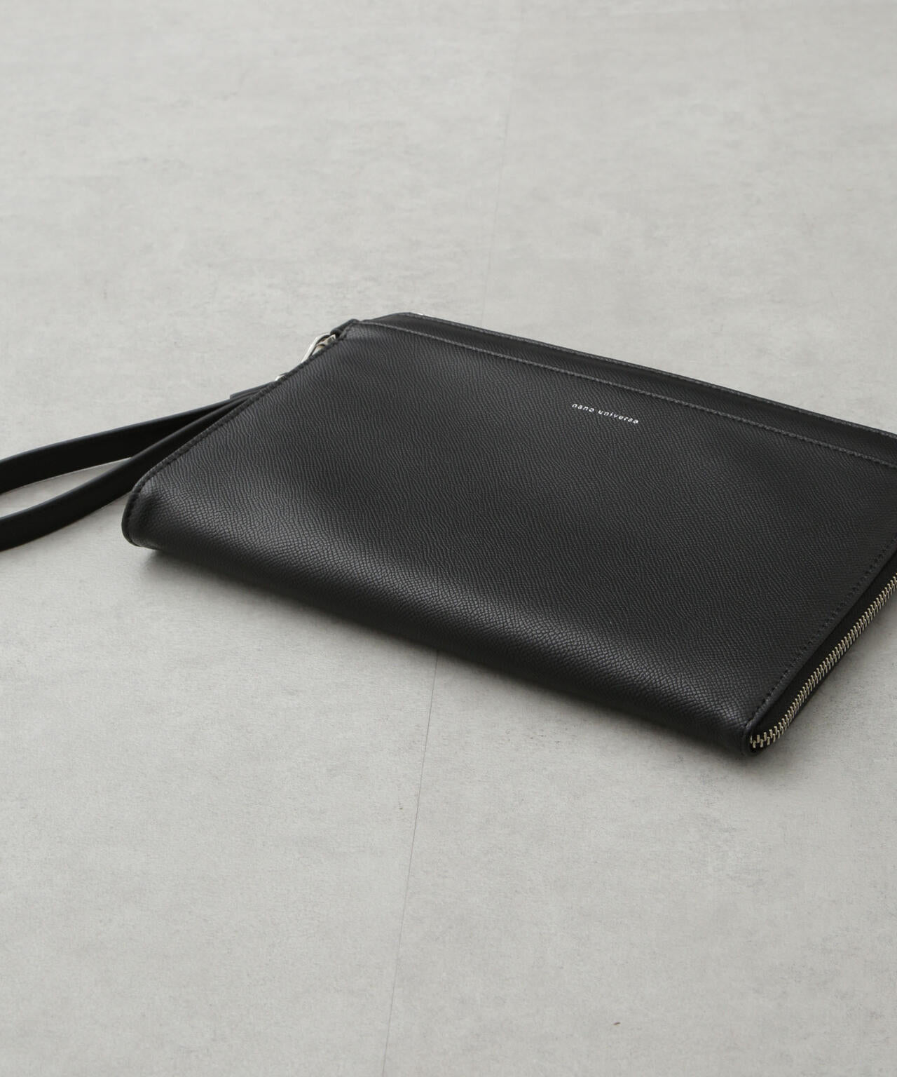 フェイクレザークラッチバッグ