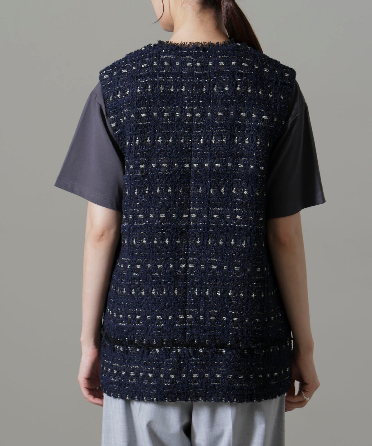 Vネック ツイードジレ