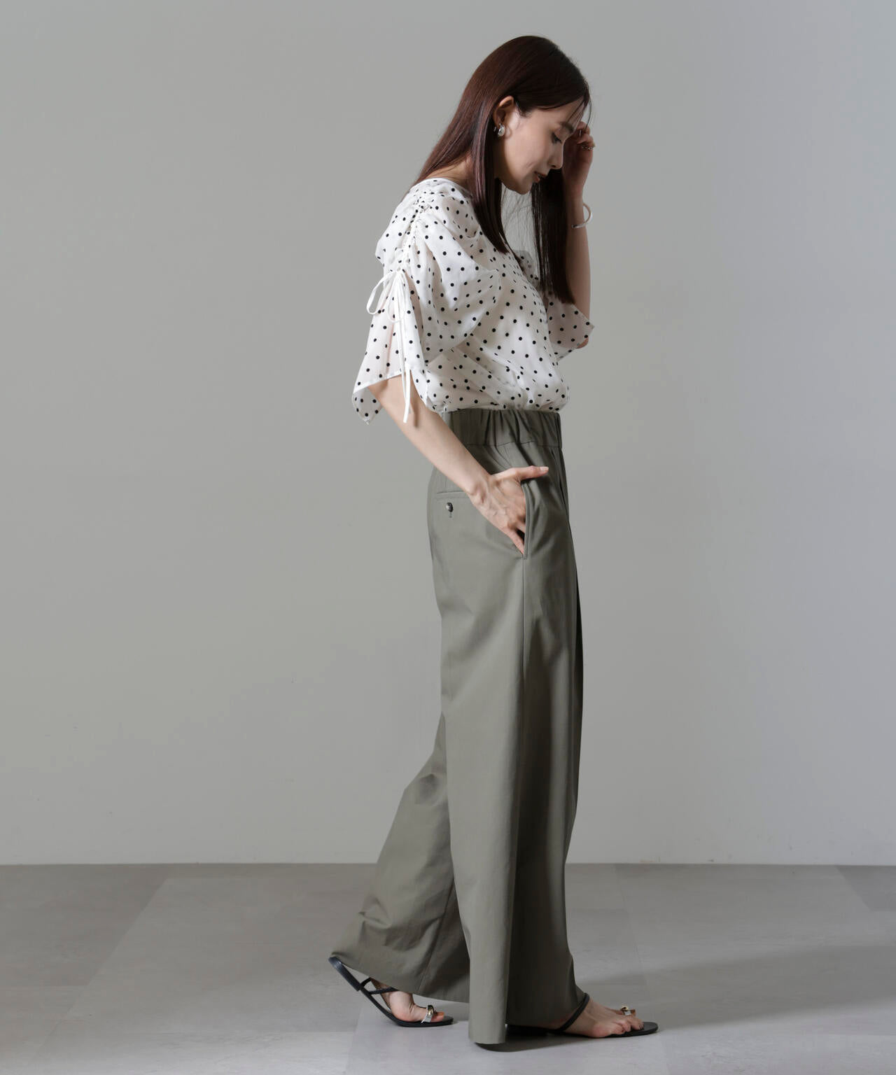 フロッキー ドット リボン スリーブ ブラウス