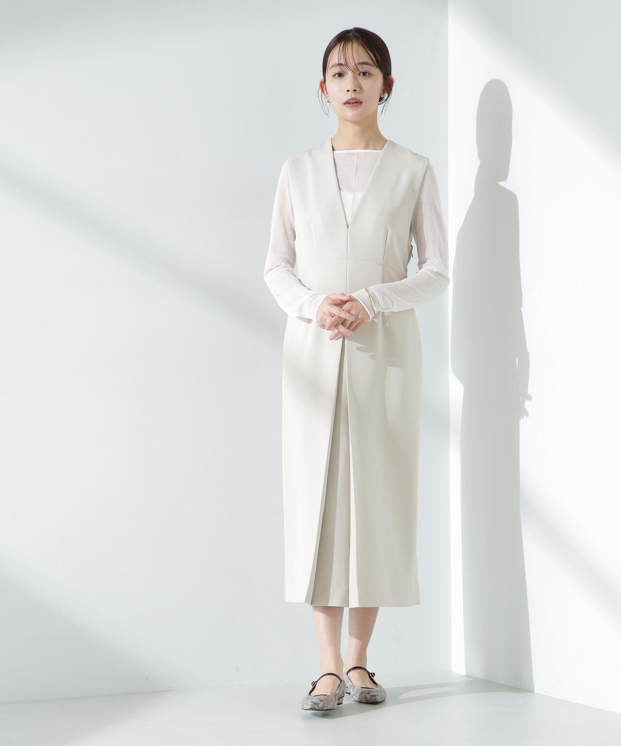 デイリー ファンクション Vネック タック ワンピース( セットアップ 可)