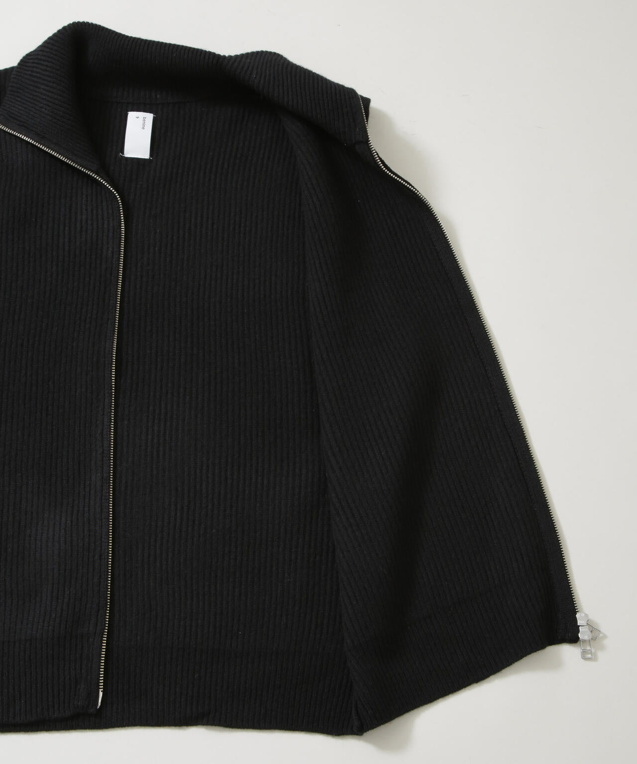 benine 9/メリノウール ドライバーズニットベスト