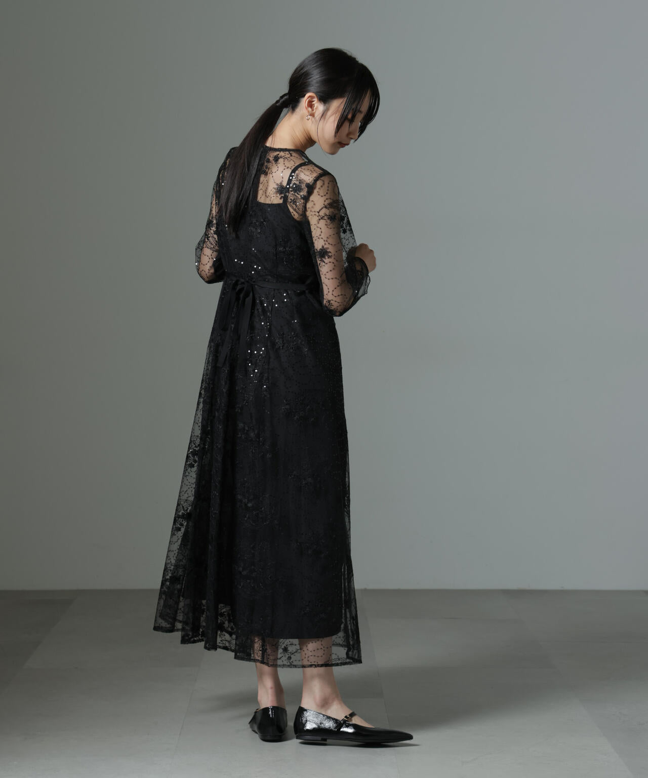 kaene / スパンコール エンブロイダリー ドレス