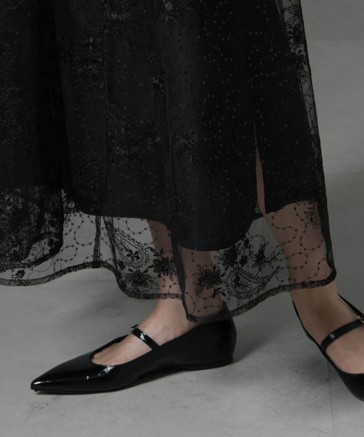 kaene / スパンコール エンブロイダリー ドレス