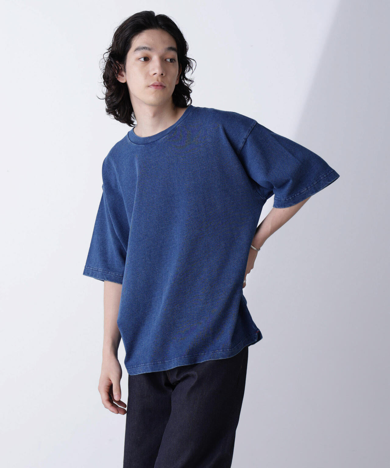 リラックス インディゴ Tシャツ 半袖