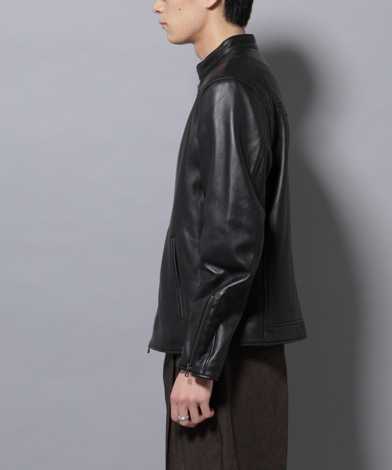 バンドカラー レザー シングルライダースジャケット