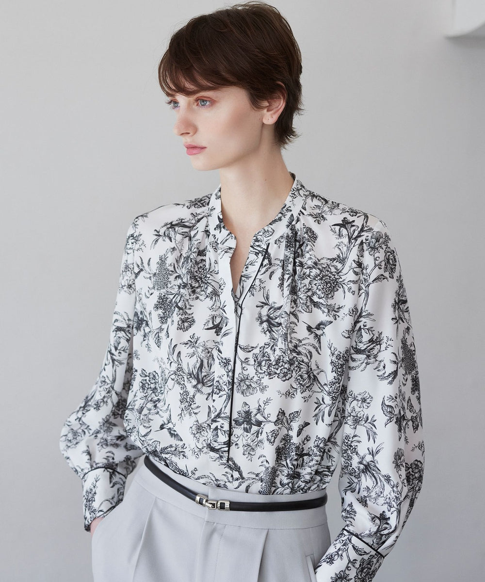 Precious掲載】【ウォッシャブル】ドローイングフラワー ブラウス