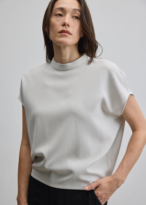 定番ショートスリーブコクーンブラウスのサイズ表記が変わりました