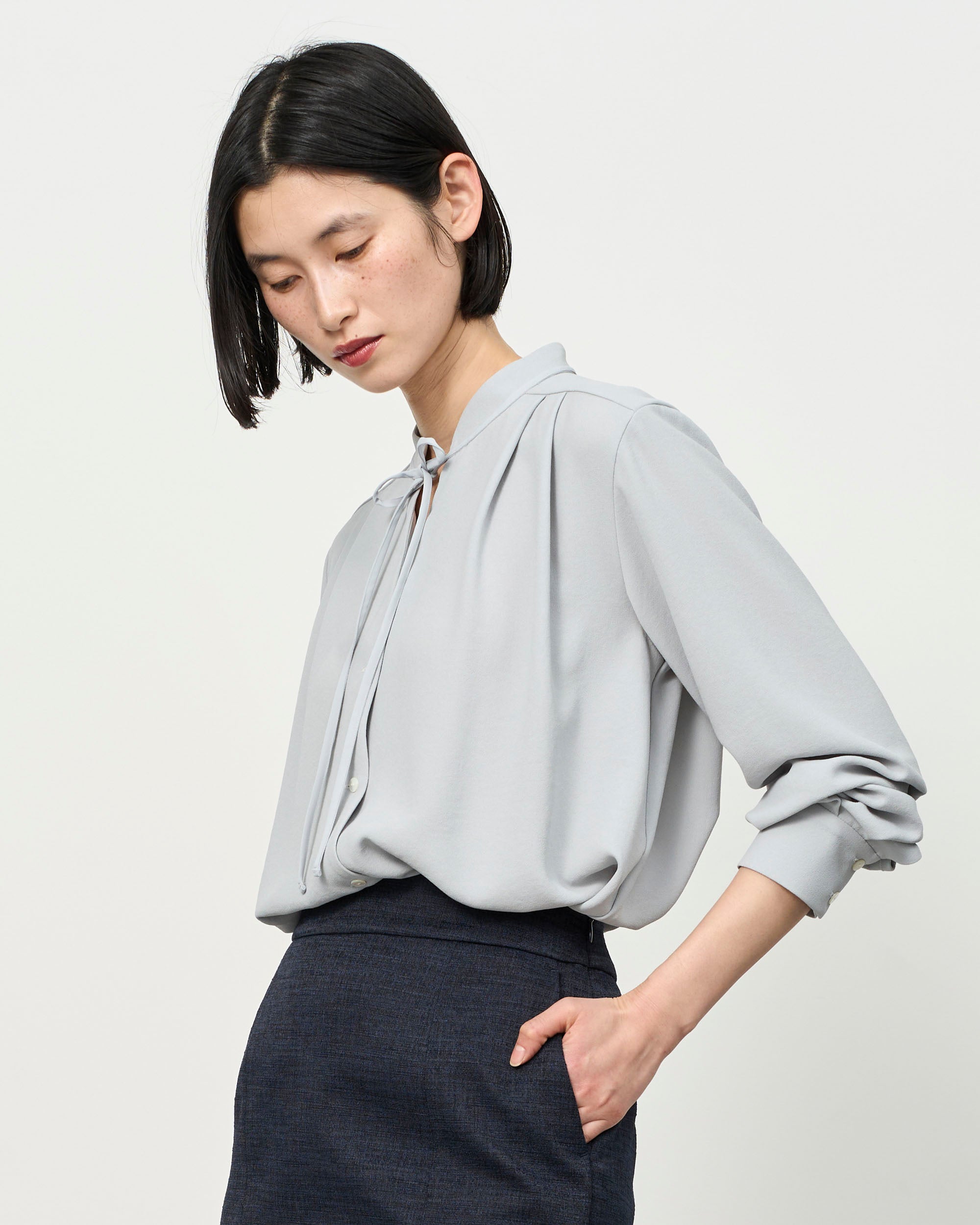 SOÉJU ソージュ ジョーゼットリボンブラウス M ブルーグレー