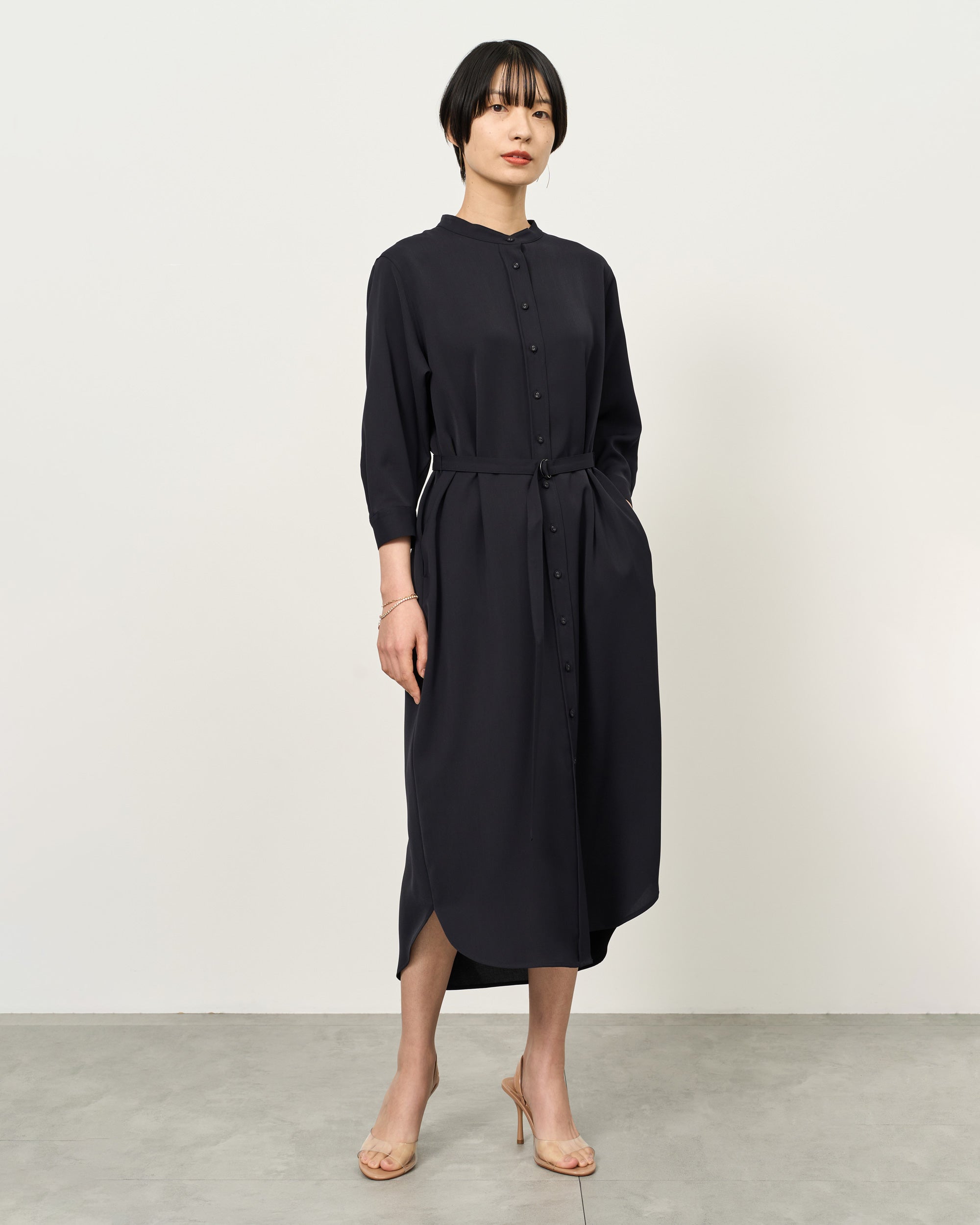 バンドカラーシャツワンピース - SOÉJU online store｜上質な大人の