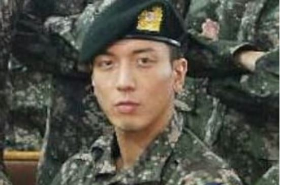 延坪島で砲撃事件で兵士2名死亡（2010年）＆暑すぎる陸軍ベレー帽