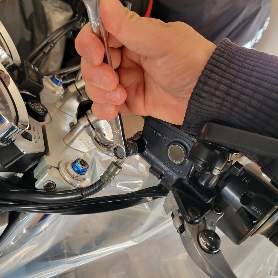 XJR1300】タンクが再塗装から返ってきた( ^-^)ノ