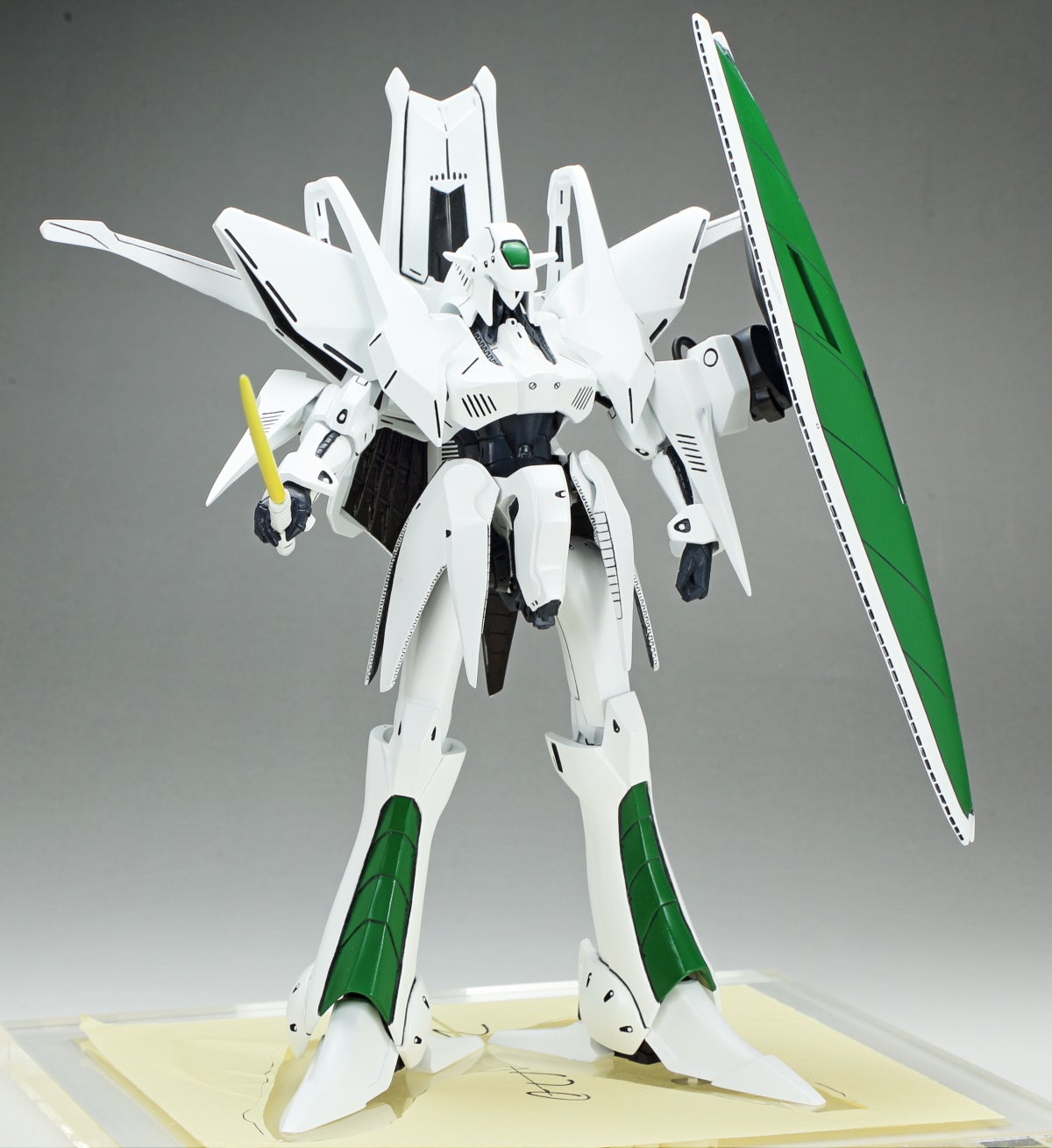 ボークス 1/100 ジュノーン初期型（グリーン）完成画像 | オーソライズ