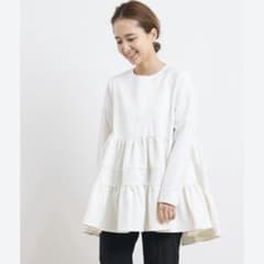 yori ぬくぬく ティアード フリルブラウス 38 - メルカリ