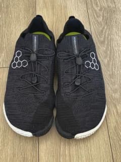 美品】Vivobarefoot Motus EU42 ベアフットシューズ - メルカリ