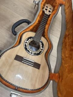 K*o様 ブラジル サンパウロ製 DE CASTRO カバキーニョ Cavaqu - メルカリ