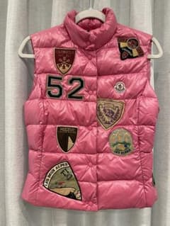 希少 MONCLER チベット スダウンベスト ワッペンロゴ レディース