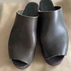 即購入OK! arts&science 厚底サボサンダル - メルカリ