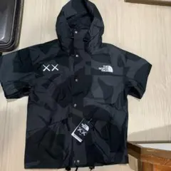 2026年最新】the north face kaws retro 1986 mountain jacketの人気