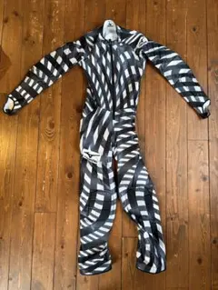 2026年最新】スキーレーシングスーツの人気アイテム - メルカリ