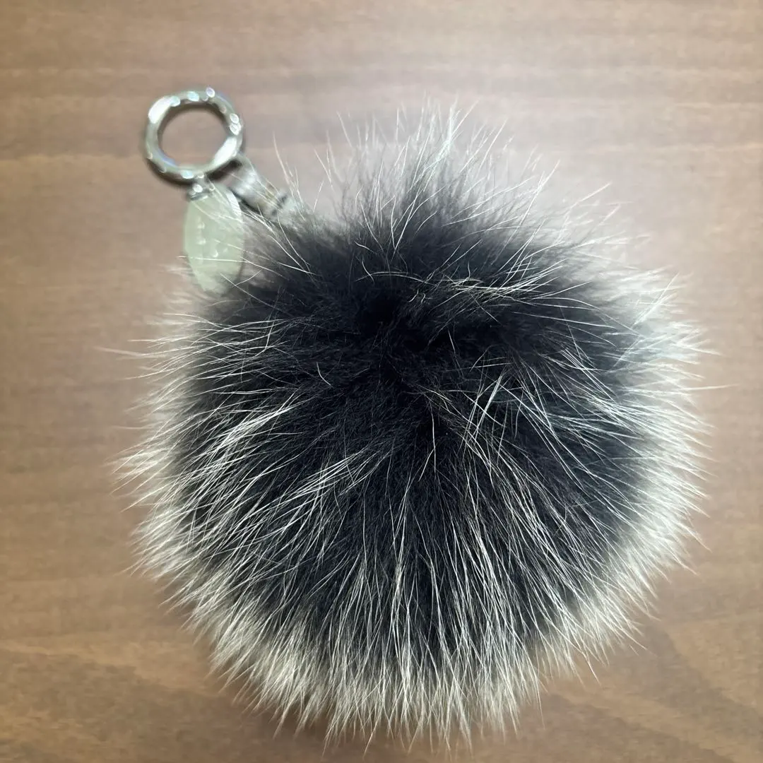 2026年最新】フェンディ ポンポンチャーム チャームの人気アイテム