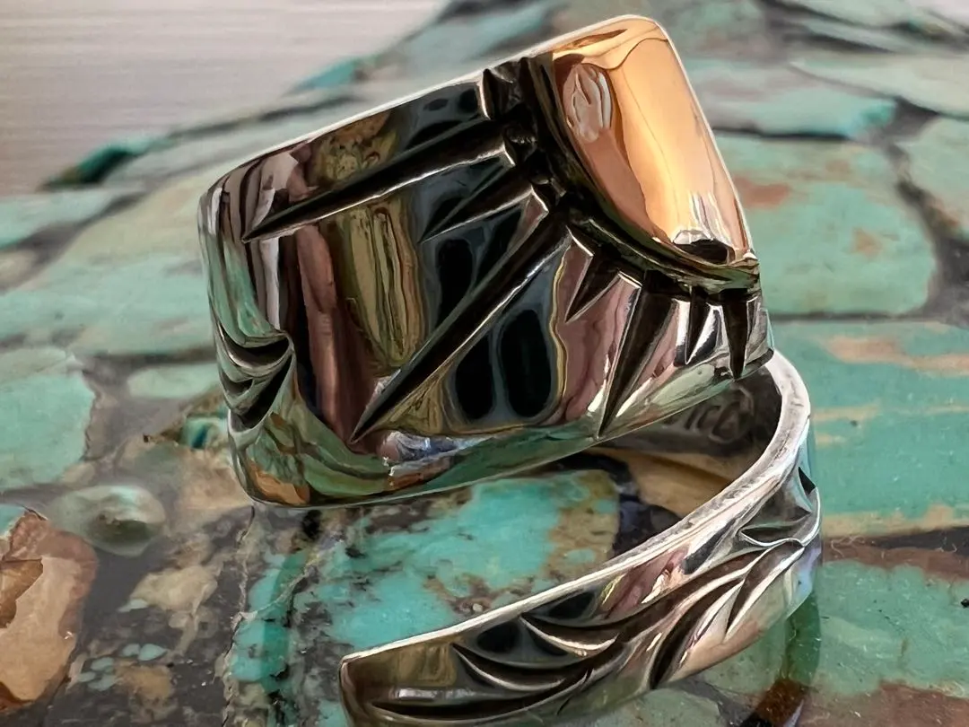 2026年最新】ビッグハンド バングルの人気アイテム - メルカリ