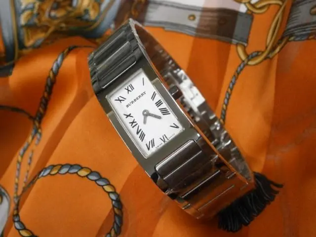 2026年最新】14000 L BURBERRYの人気アイテム - メルカリ