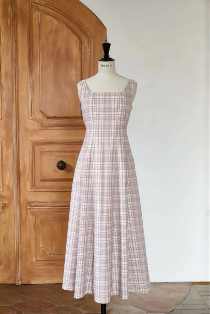 2026年最新】paddington long dress herliptoの人気アイテム - メルカリ