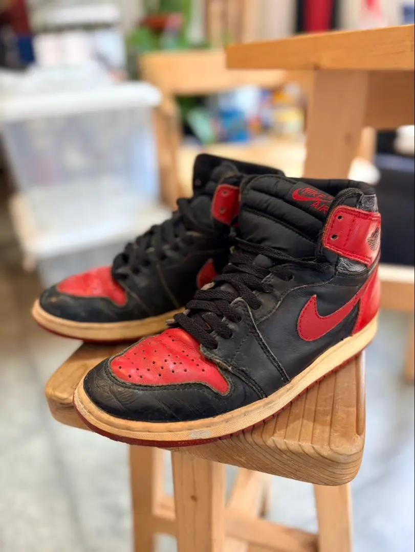 2026年最新】ジョーダン1 ブレッド 2001の人気アイテム - メルカリ