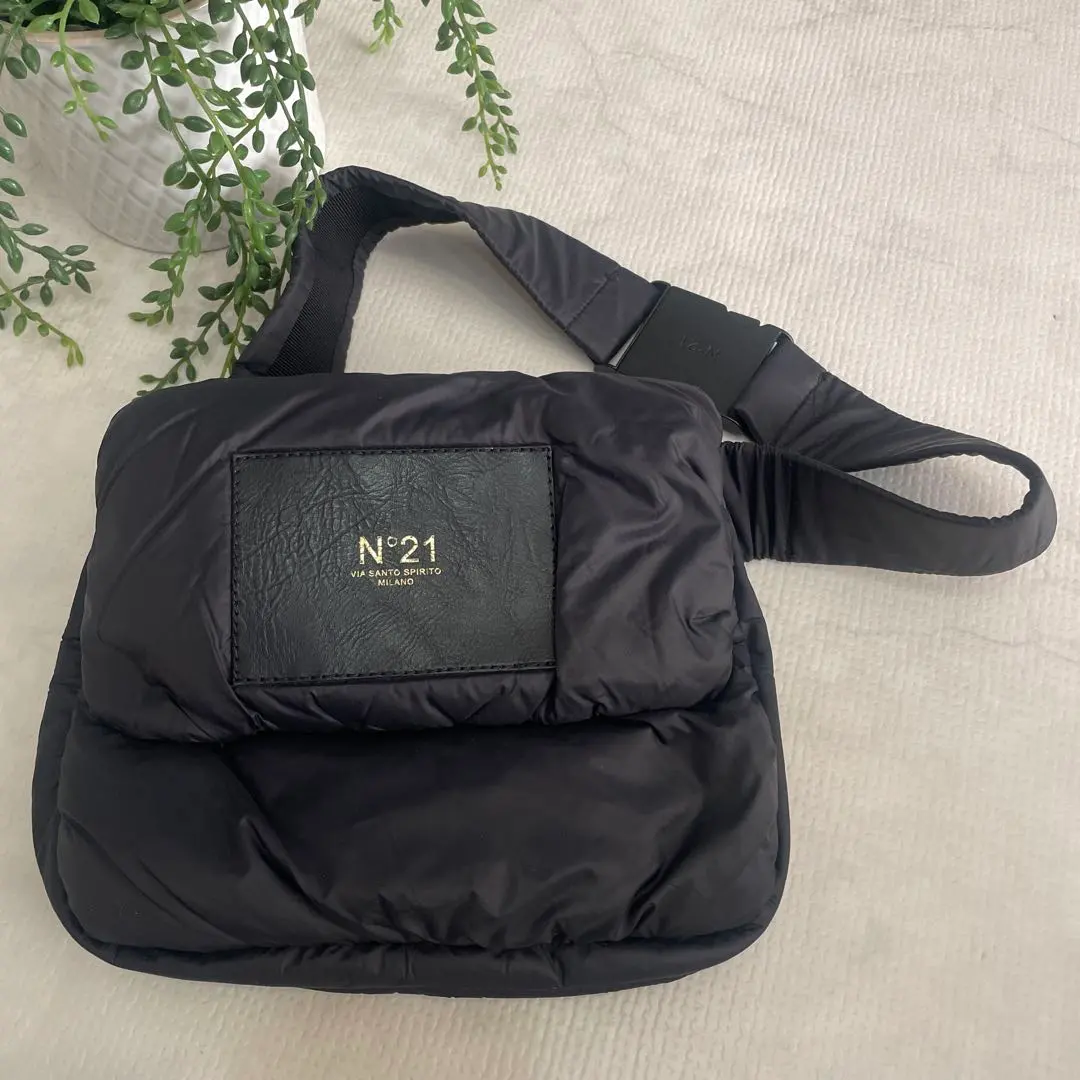 2026年最新】N°21 ボディバッグ・ウエストポーチの人気アイテム - メルカリ