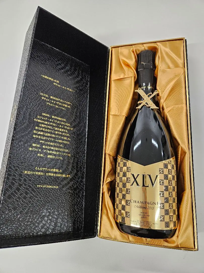 2026年最新】xlv シャンパンの人気アイテム - メルカリ