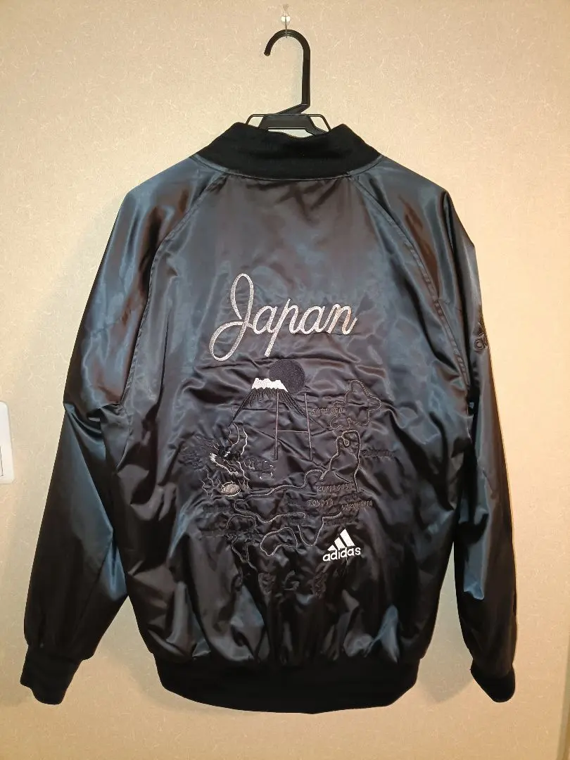 2026年最新】adidasアディダス オールブラックス 日本限定スカジャン