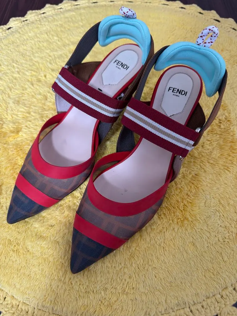 2026年最新】コリブリ フェンディの人気アイテム - メルカリ