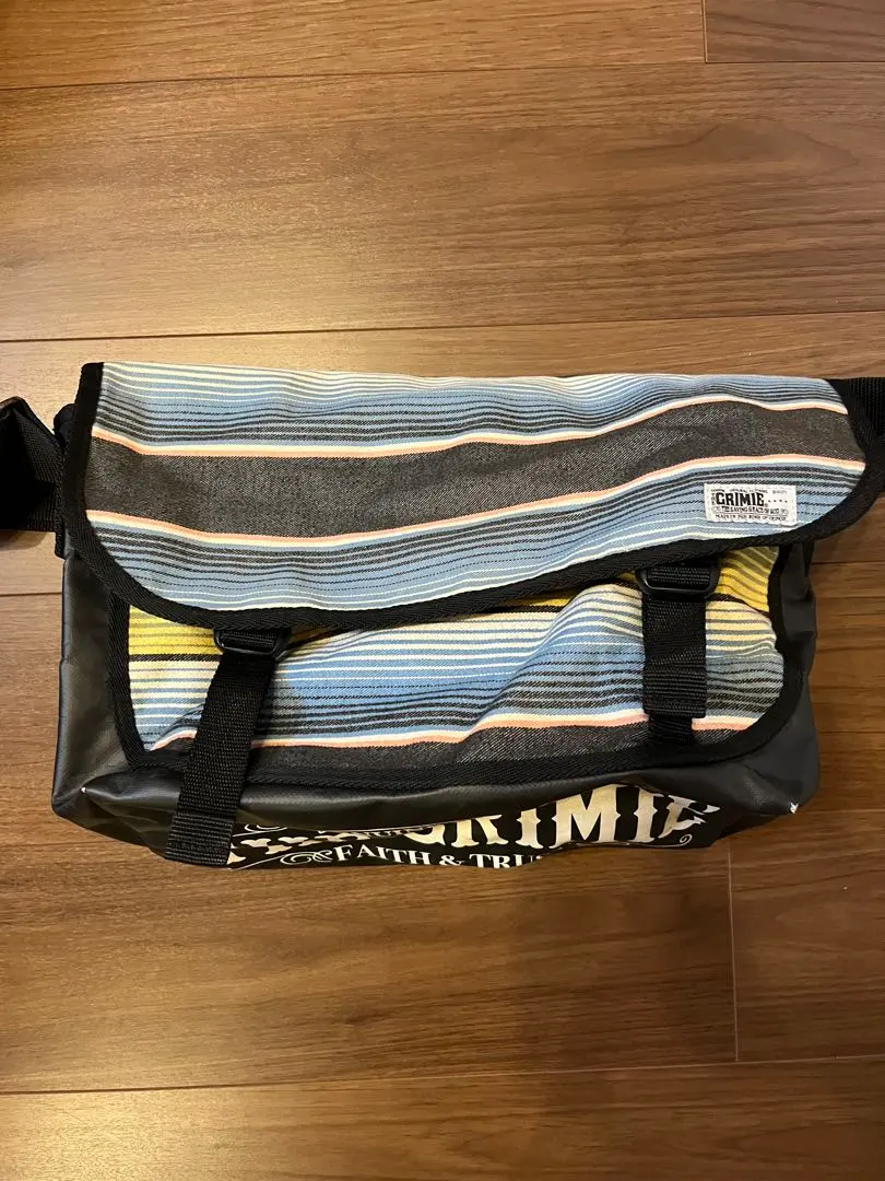 2026年最新】CRIMIE ショルダーバッグの人気アイテム - メルカリ
