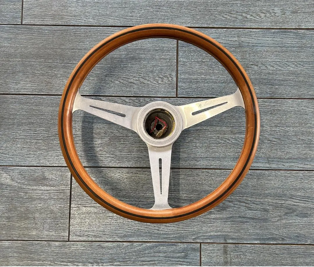 2026年最新】ナルディ ステアリング 36.5の人気アイテム - メルカリ