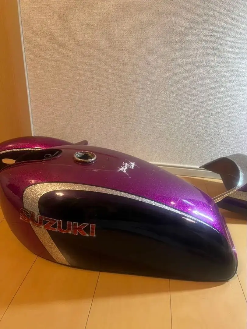 塗りたて！GS400外装セットE2ライン紫青ラップ塗装