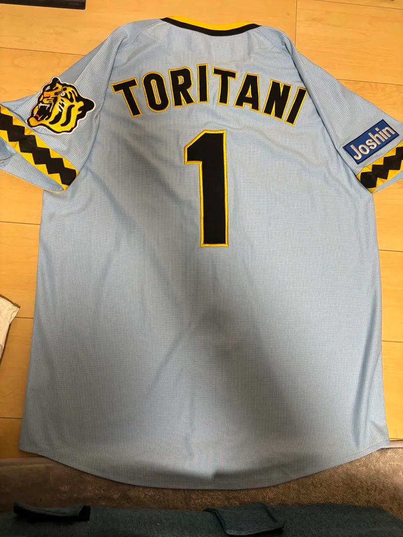 2026年最新】阪神タイガースユニフォーム 輝流の人気アイテム - メルカリ