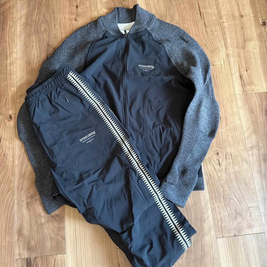 2026年最新】gyakusou セットアップの人気アイテム - メルカリ