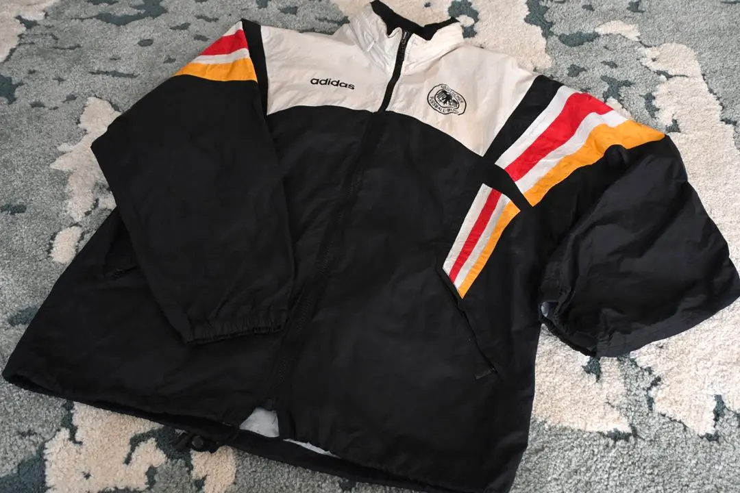 2026年最新】ドイツ代表 アンセムジャケットの人気アイテム - メルカリ