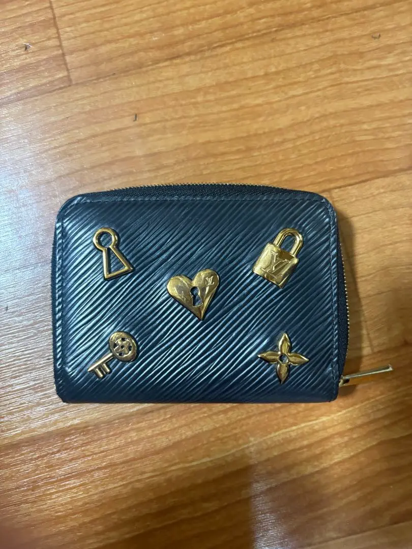 2026年最新】ラブロック ヴィトンの人気アイテム - メルカリ