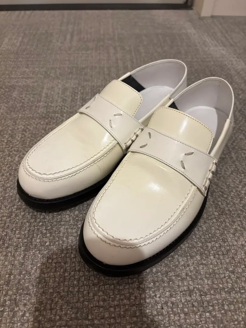2026年最新】Maison Margiela カラー：ホワイト系 ローファー・革靴の