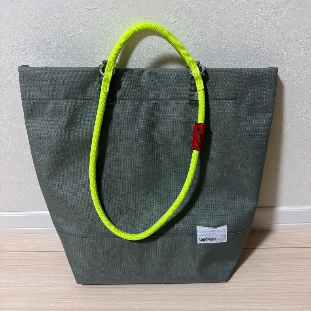 2026年最新】トポロジーループトートバックの人気アイテム - メルカリ