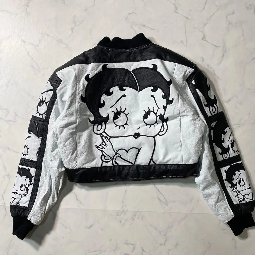 2026年最新】montana toonsの人気アイテム - メルカリ