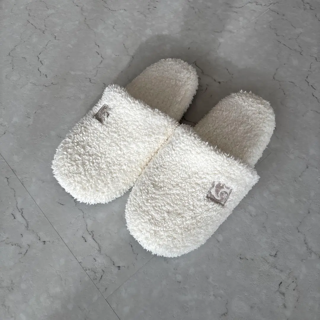 2026年最新】カシウエア スリッパの人気アイテム - メルカリ