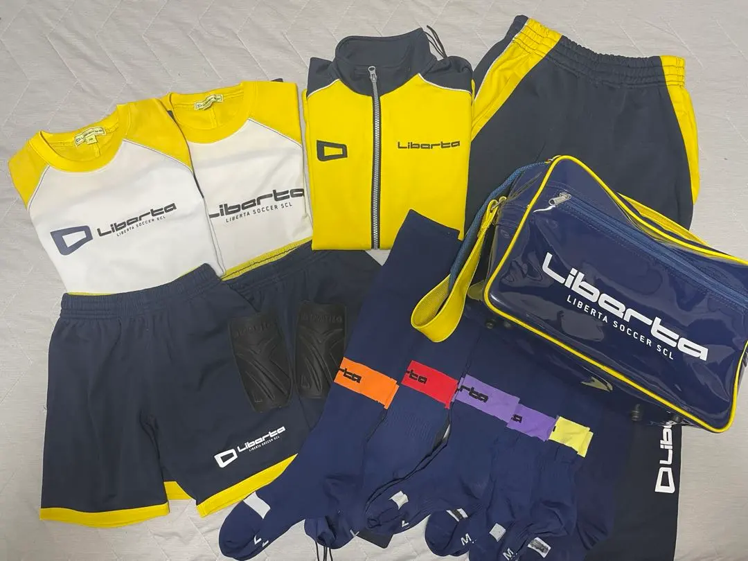 2026年最新】リベルタ ユニフォーム 145の人気アイテム - メルカリ