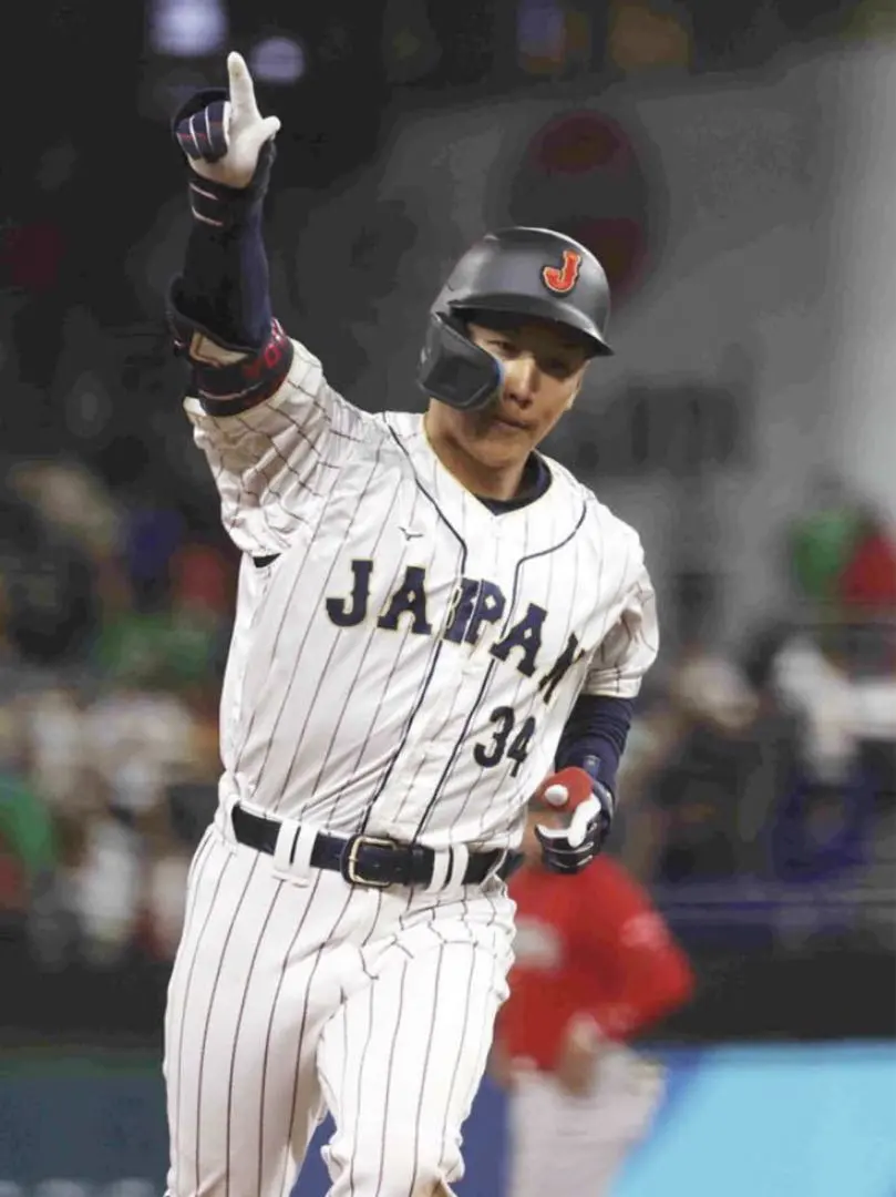 2026年最新】wbc 吉田正尚 ユニフォームの人気アイテム - メルカリ