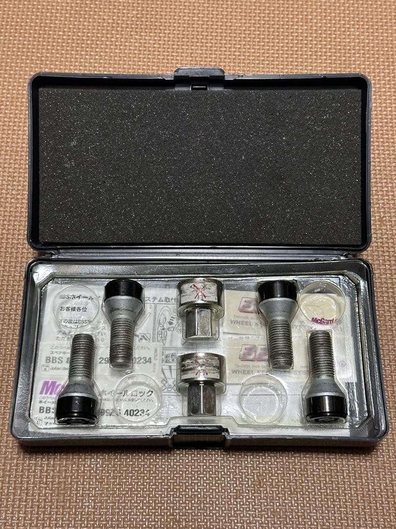 良品 BBS ロックボルト McGard社製 M14 1.5 1台分 LM 他 Amazon | BBS マックガード社製 ロックボルトセット M14×1.5 60° 30mm