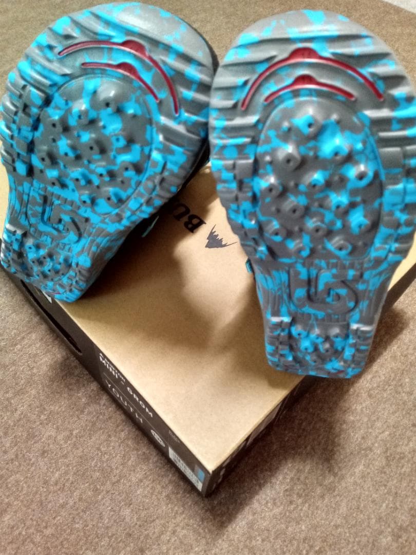 新品未使用　バートン　minigrom　ユース　19.5cm