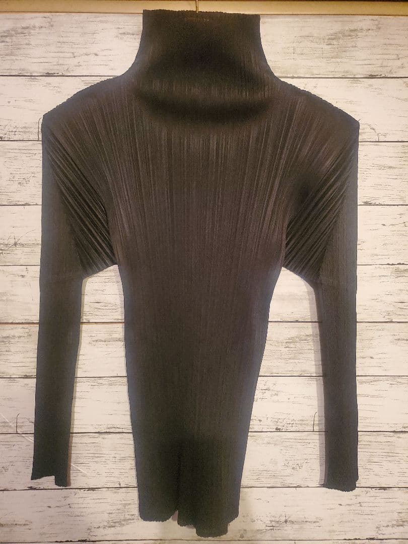 ISSEY MIYAKE プリーツプリーズ ハイネック 黒 プリーツプリーズ PLEATS PLEASE カットソー ハイネック 3 ブラック 黒